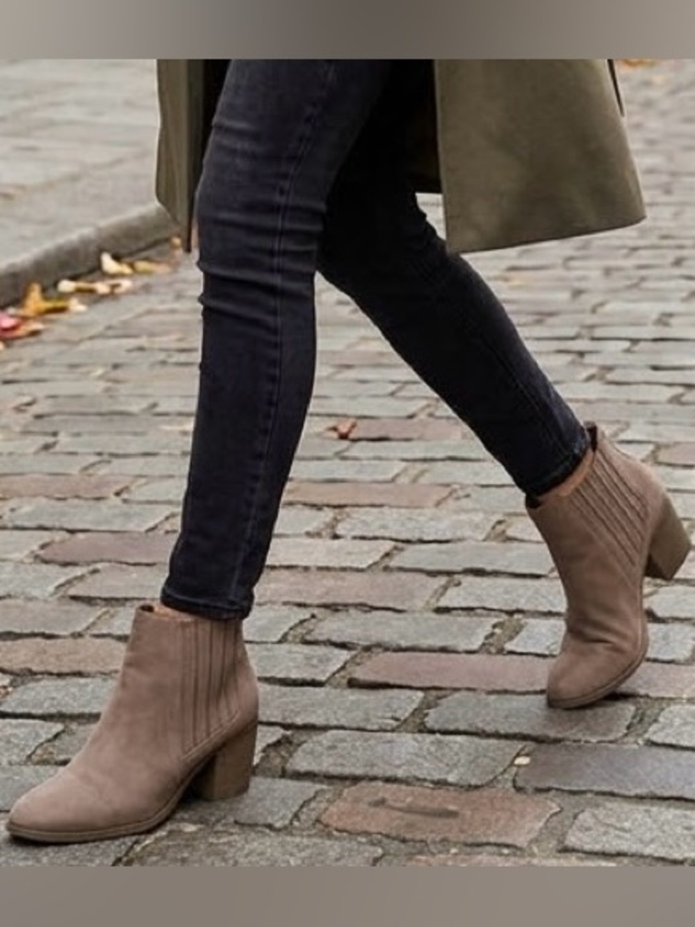 Qupid Taupe Faux Suede Chelsea Ankle Boots Size 8